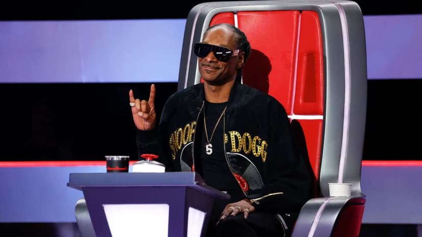Snoop Dogg Offers Wisdom to Aspiring Singers on The Voice