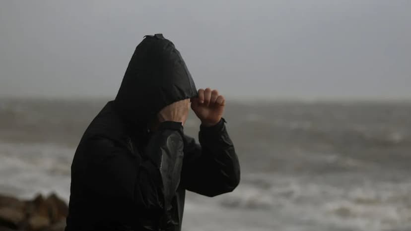 Coastal Areas on High Alert as Storm Amy Floods Rivers in East Anglia