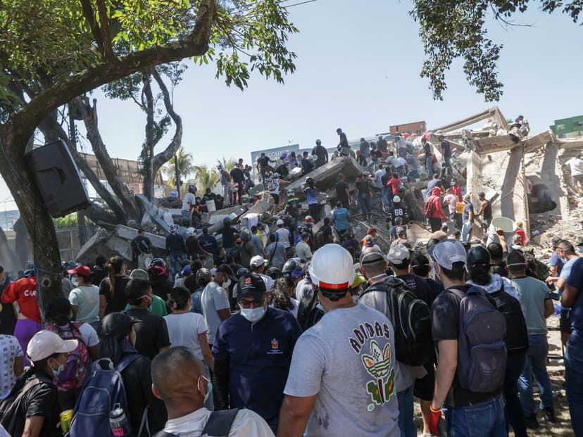 Cali's Hospitals Rise After Quake: A Miracle of Resilience