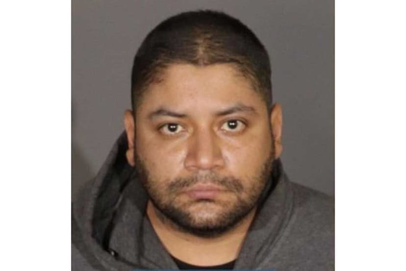 California Man Charged with Sexually Assaulting 14-Year-Old Girl in Hollywood Restaurant