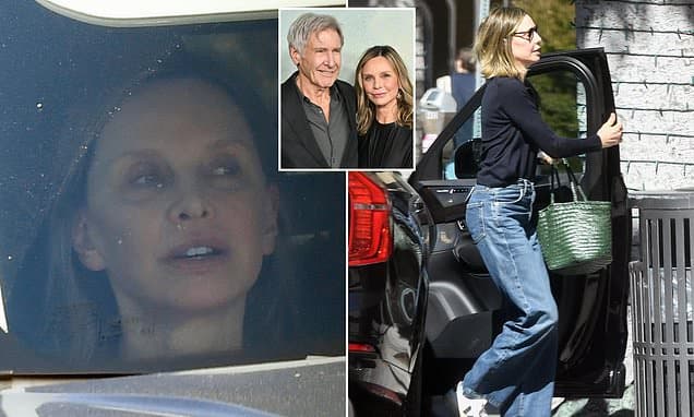 Calista Flockhart's Makeup-Free LA Stroll