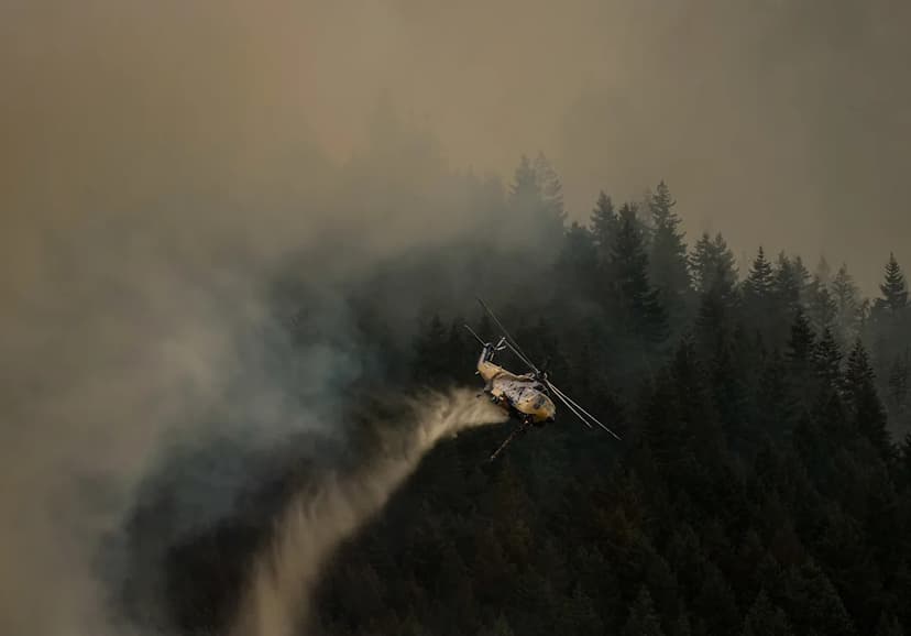 Canada's Wildfires Rage: Nearly 1000 Blazes Active