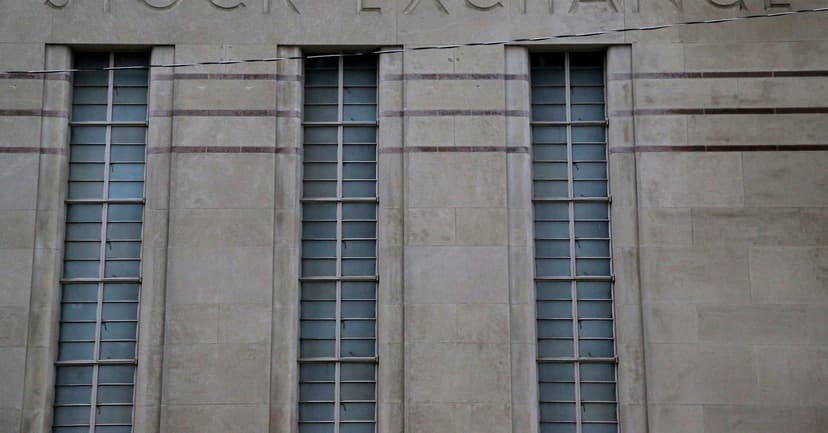 Strait of Hormuz Tensions Hit Canadian Futures