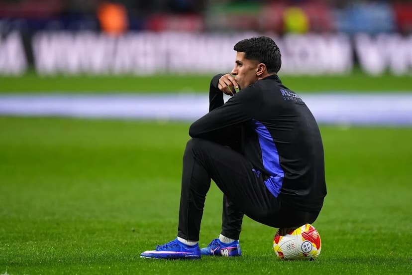 Cancelo Opens Up on Future & Flick's Style