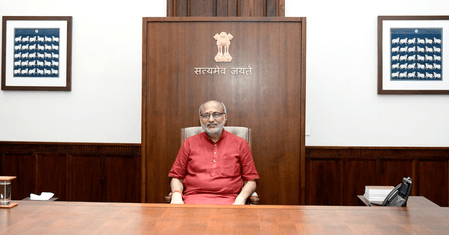 Youth Urged: Avoid Intoxicants to Fight Cancer