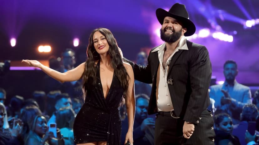 Carin León and Kacey Musgraves Captivate Fans with Spanglish Duet at Latin Grammys