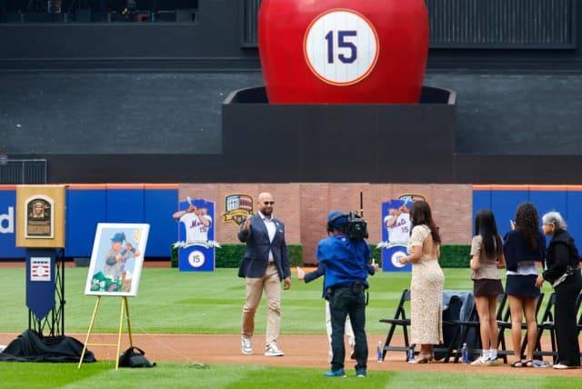 Mets Honor Beltrán: A Journey of Resilience and Respect