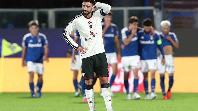 Carragher Slams Fernandes: 'Disgraceful' Man Utd Captaincy