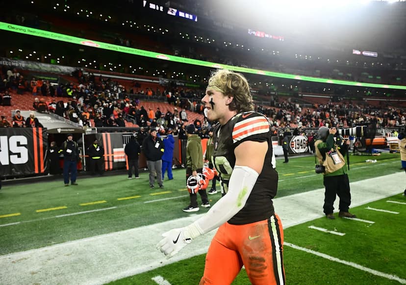 Browns LB Schwesinger Cracks NFL Top 100 at 85