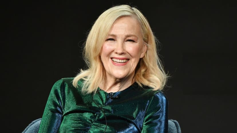 Stars Mourn Beloved Actress Catherine O'Hara