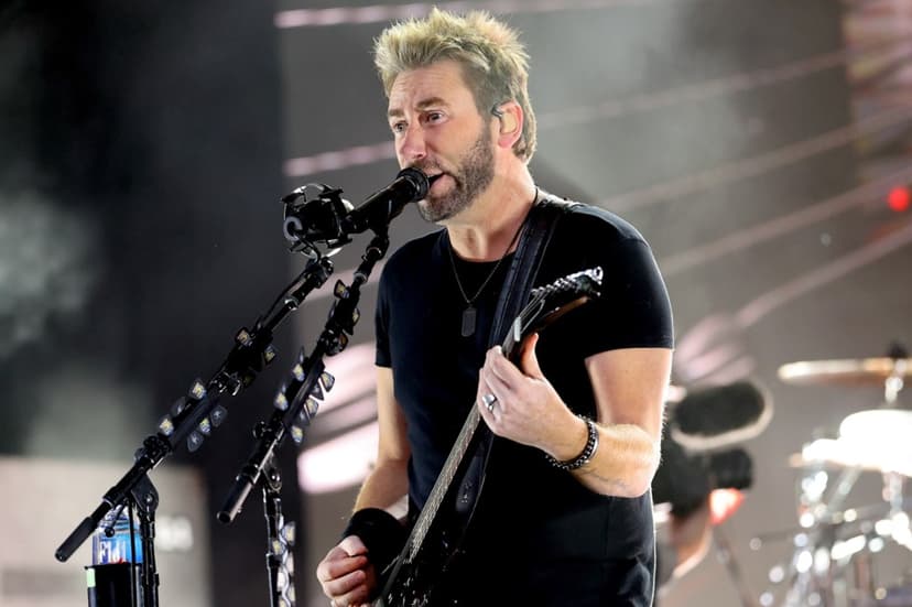 Nickelback's Chad Kroeger tells fan to 'f--k off' in casino rant