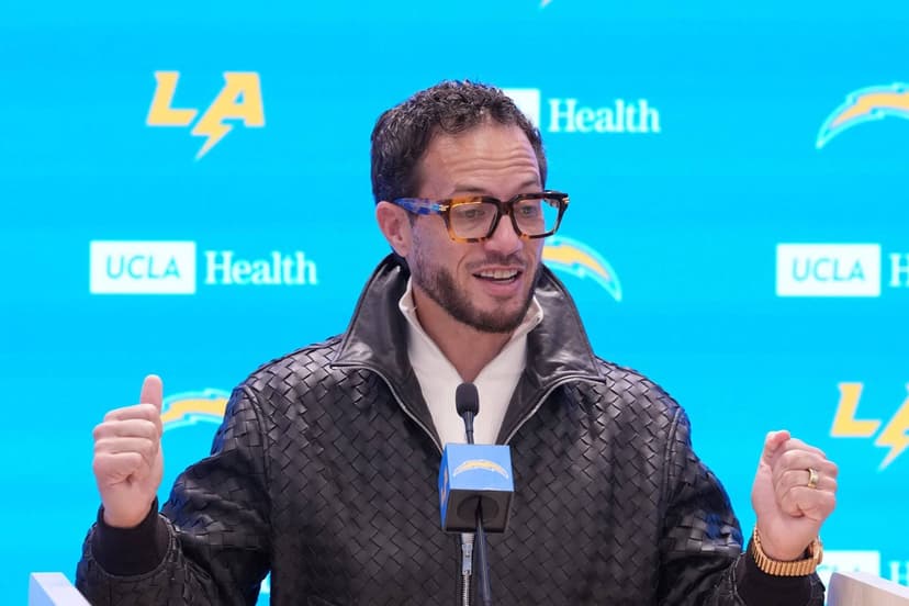 Chargers bet big on McDaniel's offensive genius