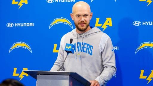 Chargers Bring Back Chris O'Leary as DC