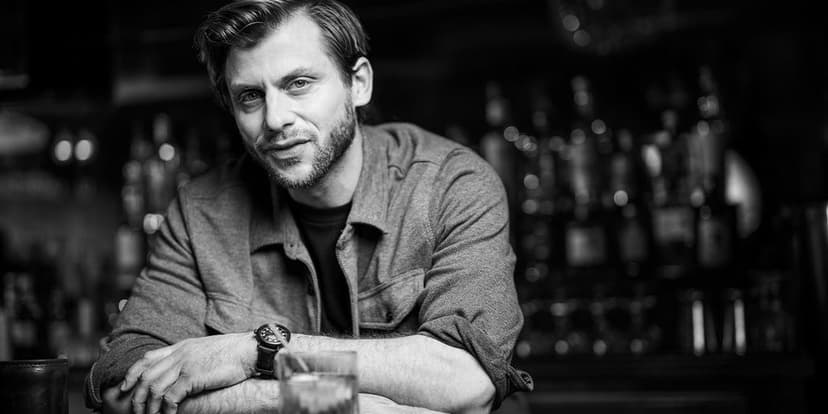 Comedian Berens: Laughter Unites, Tech Divides