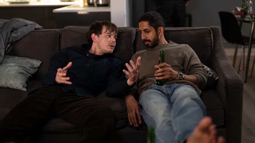 Heaton's Industry Debut: A Shocking Death on Day One