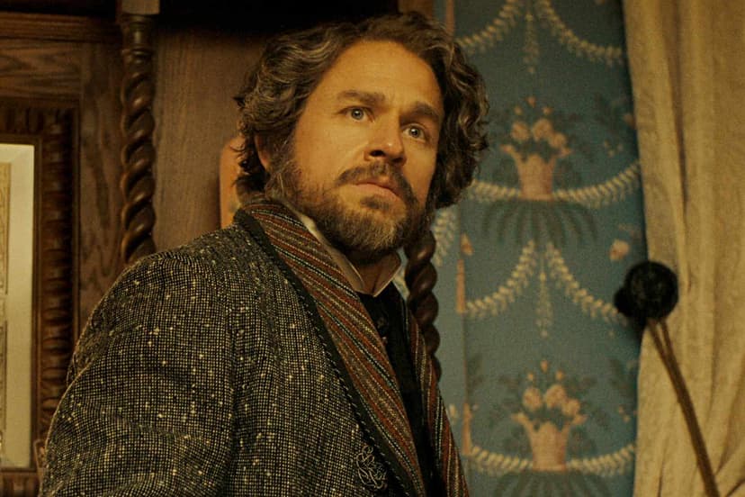 Hunnam's Shocking Netflix Role Reversal