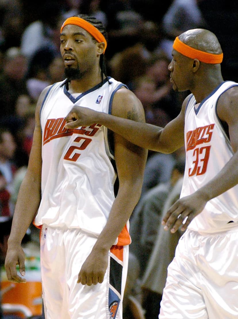 Bobcats acquire NBA champ Ely in 2004