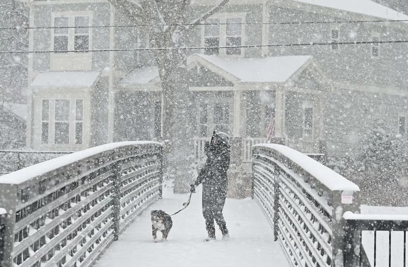 Charlotte Braces for Historic Snowfall