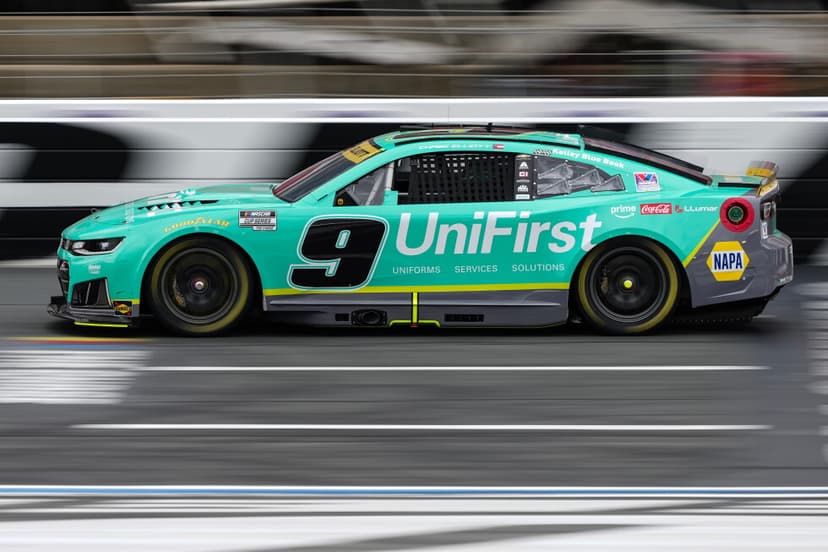 Chase Elliott Honors Kyle Busch with Award Withdrawal