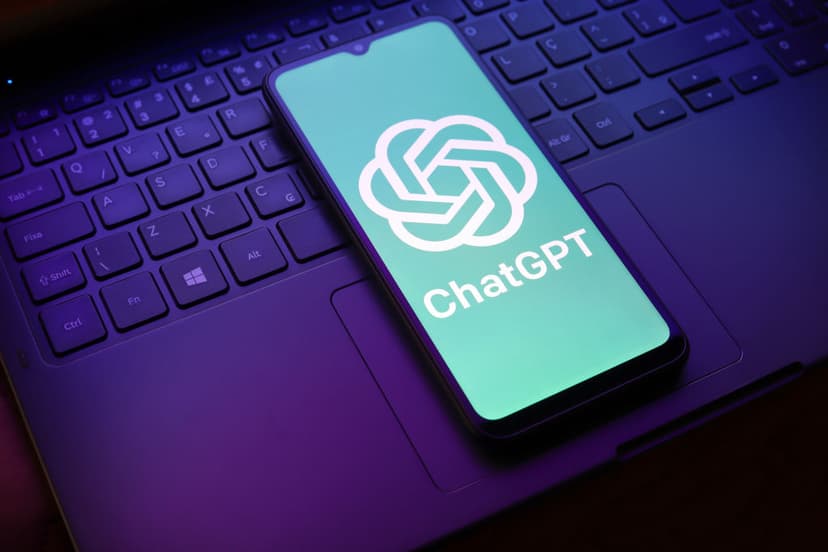 ChatGPT Dominates 2025 US App Downloads