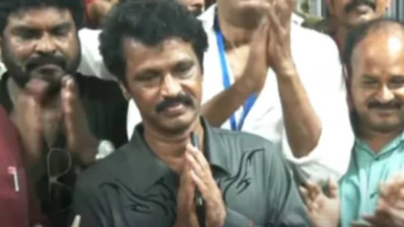 Filmmaker Cheran Elected Head of Film Writers' Association