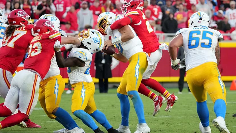 Chiefs Defense Dominates Chargers with Big Plays