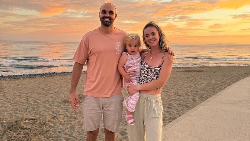 Parents Terminate Pregnancy Due to 'Childhood Dementia' Diagnosis