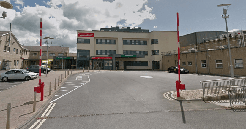 Two Children Hospitalized After Apartment Balcony Fall