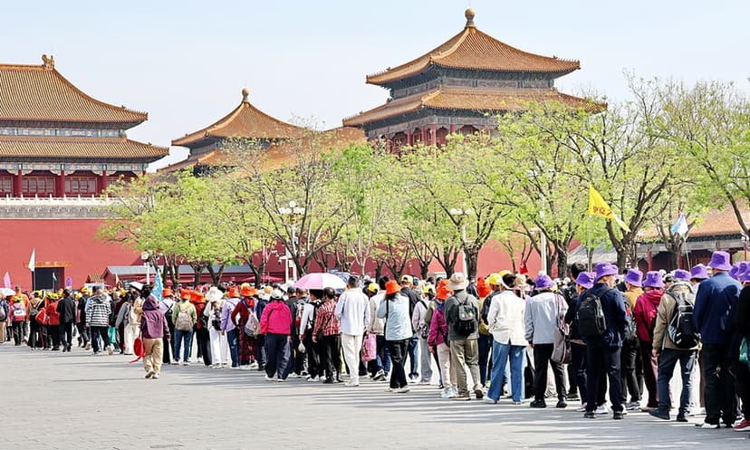 China's May Day Travel Boom: Small Towns Steal the Show