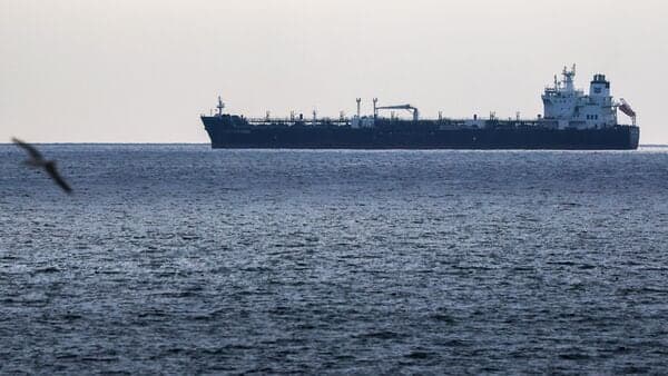 China Halts Diesel, Petrol Exports Amid Gulf Crisis