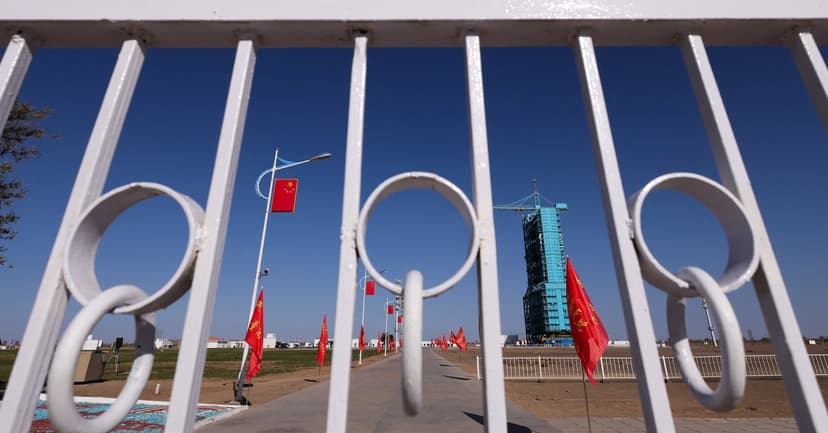 China Launches Reusable Spacecraft on New Mission