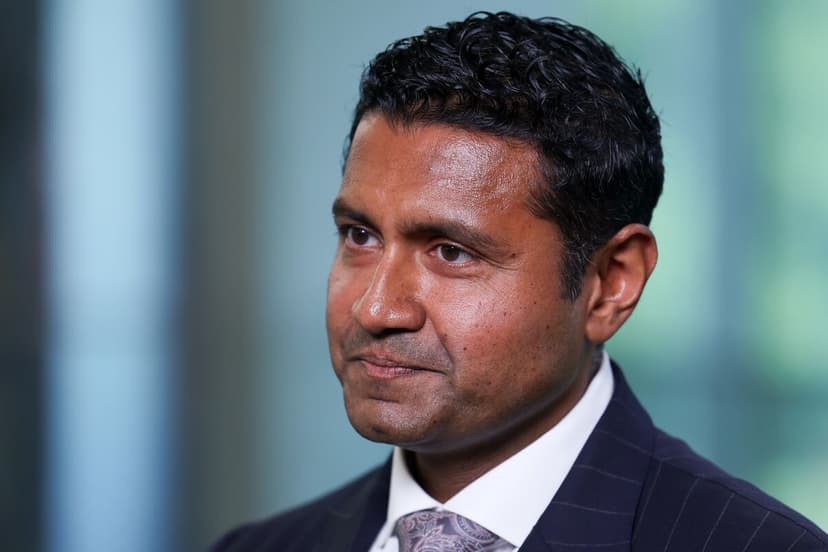 Palantir CTO Warns of China's AI 'Vanguard'