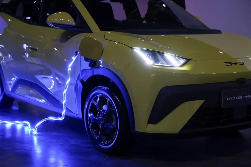 Luxury Cars Lose Shine in China's Slowdown