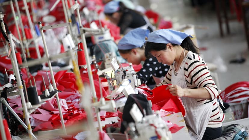 China's Trade Surplus Defies Tariffs