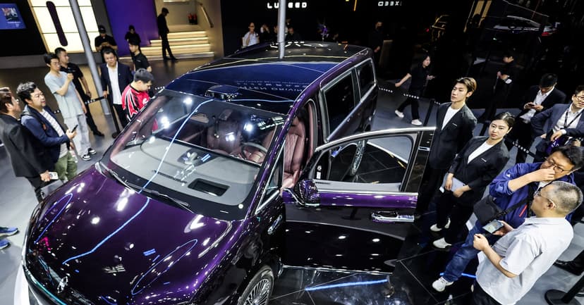 Car Tech: Toilets & Flying Cars Emerge