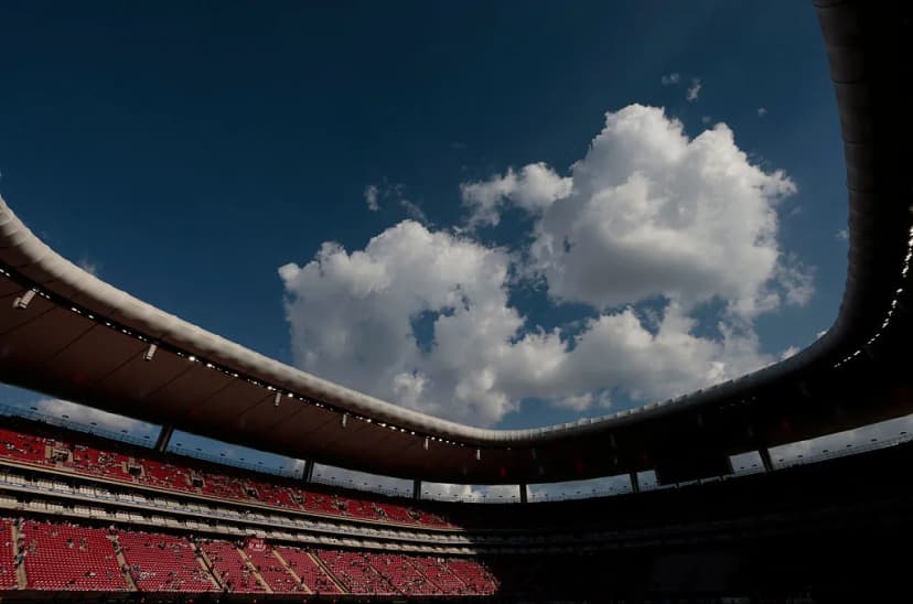 Chivas Seeks Revival Against Struggling Necaxa