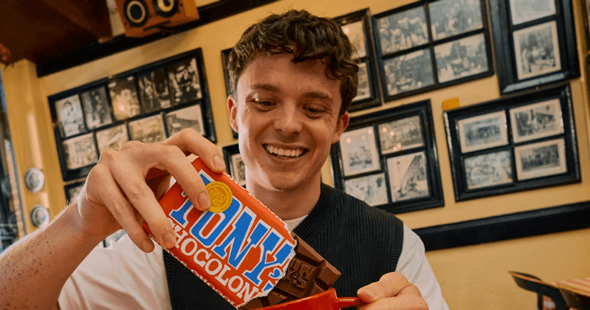 Brits Go 'Melt': Chocolate Now Dunked in Tea