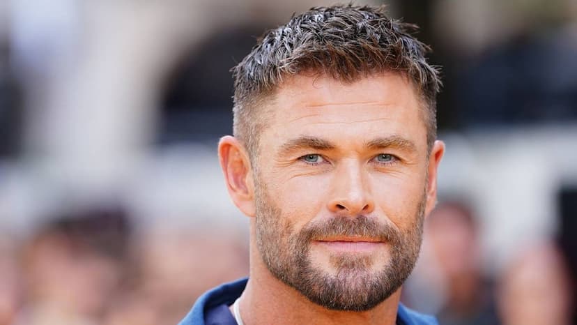 Hemsworth's daughter stuns with daring stunt