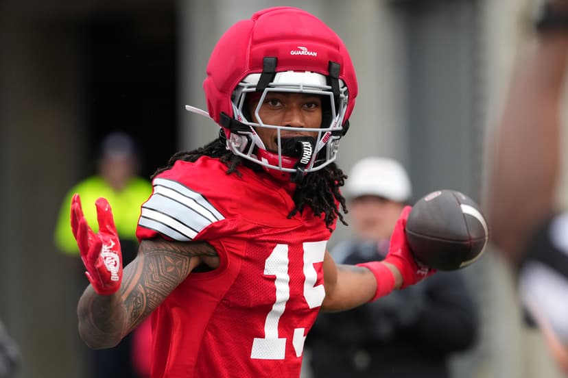Henry Jr.'s First Catch: TD Bombshell!