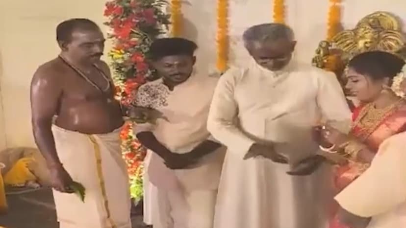 Priest Performs Kanyadaan, Defying Religious Lines