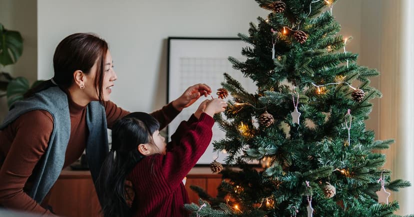 Christmas Decor Dust: Your Tree Could Make You Sick!