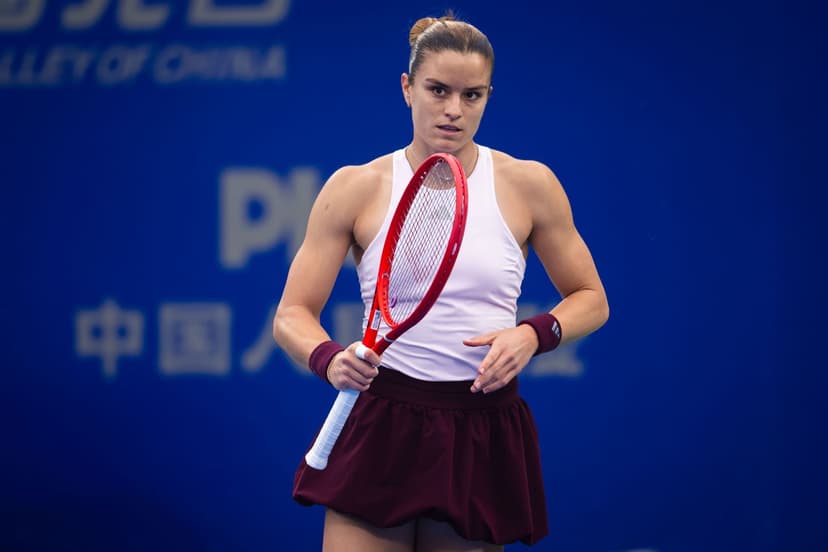 Chwalinska Shocks Sakkari in Wuhan Quarterfinal Upset