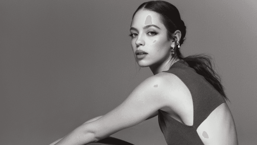 Claudia Sulewski Signs With WME, Eyes Hollywood Stardom