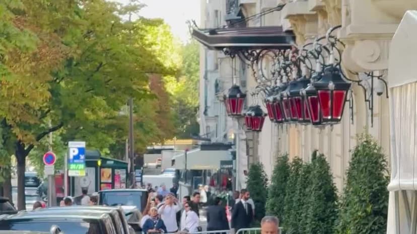Céline Dion Sparks Parisian Frenzy