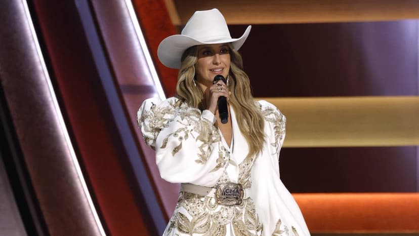 CMA Awards 2025: Lainey Wilson Shines as Host