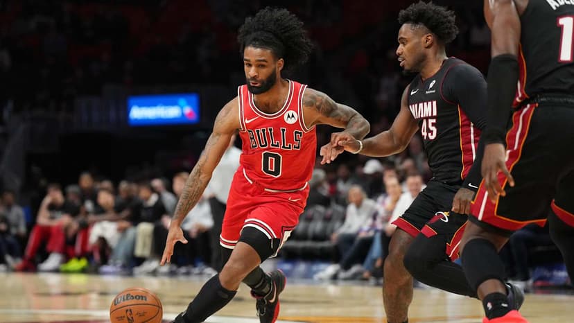 Ex-Chicagoan Coby White Faces Bulls in Hornets Debut