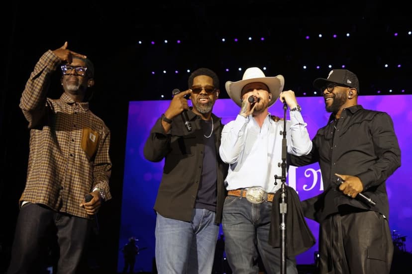 Cody Johnson & Boyz II Men: Surprise Stagecoach Duet!
