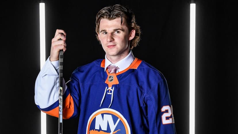 Eiserman Signs With Islanders, Draft Pick Lands Entry-Level Deal