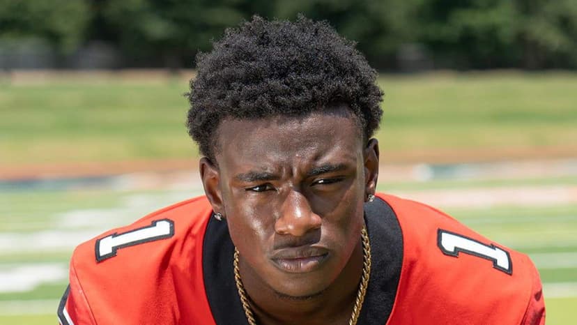 Rookie DB Ashley Gets Real at Buffs Practice