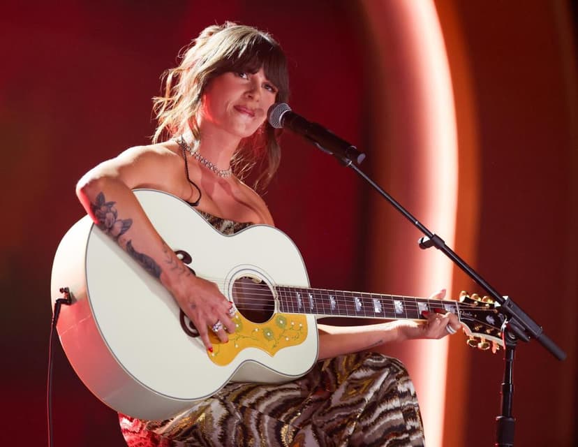 Country Queen Reigns: 'Choosin' Texas' Hits No. 1